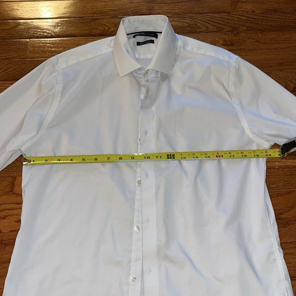Tommy Hilfiger button-down dress shirt - Picture 3 of 7